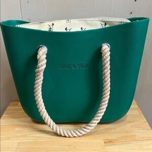 Lime & Soda Green Rope-Handle Tote
